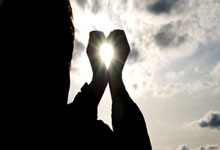 英格兰足总杯半决赛对阵：水晶宫vs维拉，森林vs曼城.